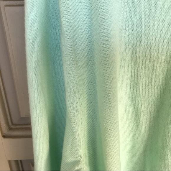 Gap SzXL Sweater Aqua Long Sleeve Split Hem Banded Turtle Neck Super Soft - Picture 6 of 7